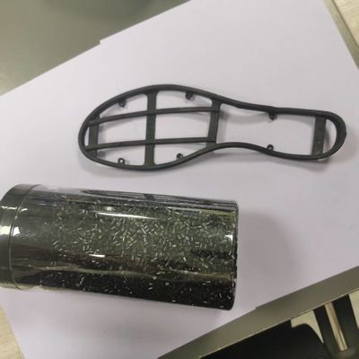 Hitam Fleksibilitas Bahan TPU Konduktif Kemantapan Kimia yang sangat baik Bahan baku sepatu