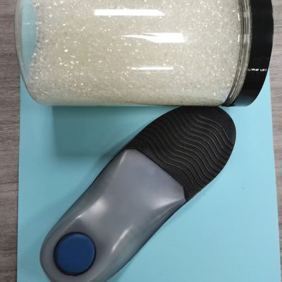 55A-74D Kekerasan TPU Bahan baku Asli Perubahan Warna Warna Rebound Resistance Wear