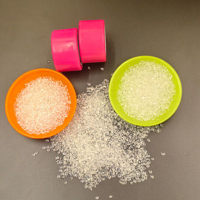 Bahan Baku TPU 80A Grade Injeksi Butiran Bening Untuk Tag Telinga Ternak Tahan Minyak Tahan Air Tahan Jamur